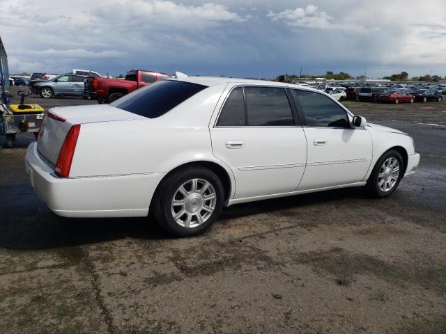 Cadillac DTS 2010 Base