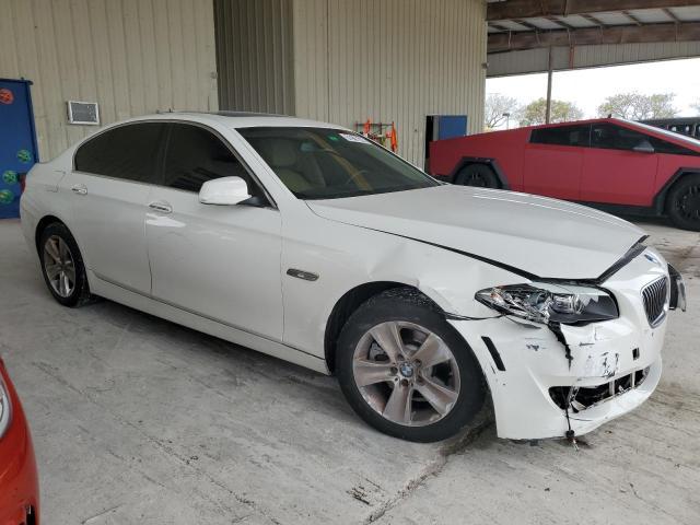BMW 528i 2011 5-Series