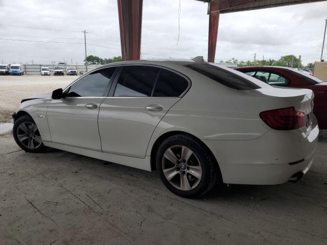 BMW 528i 2011 5-Series