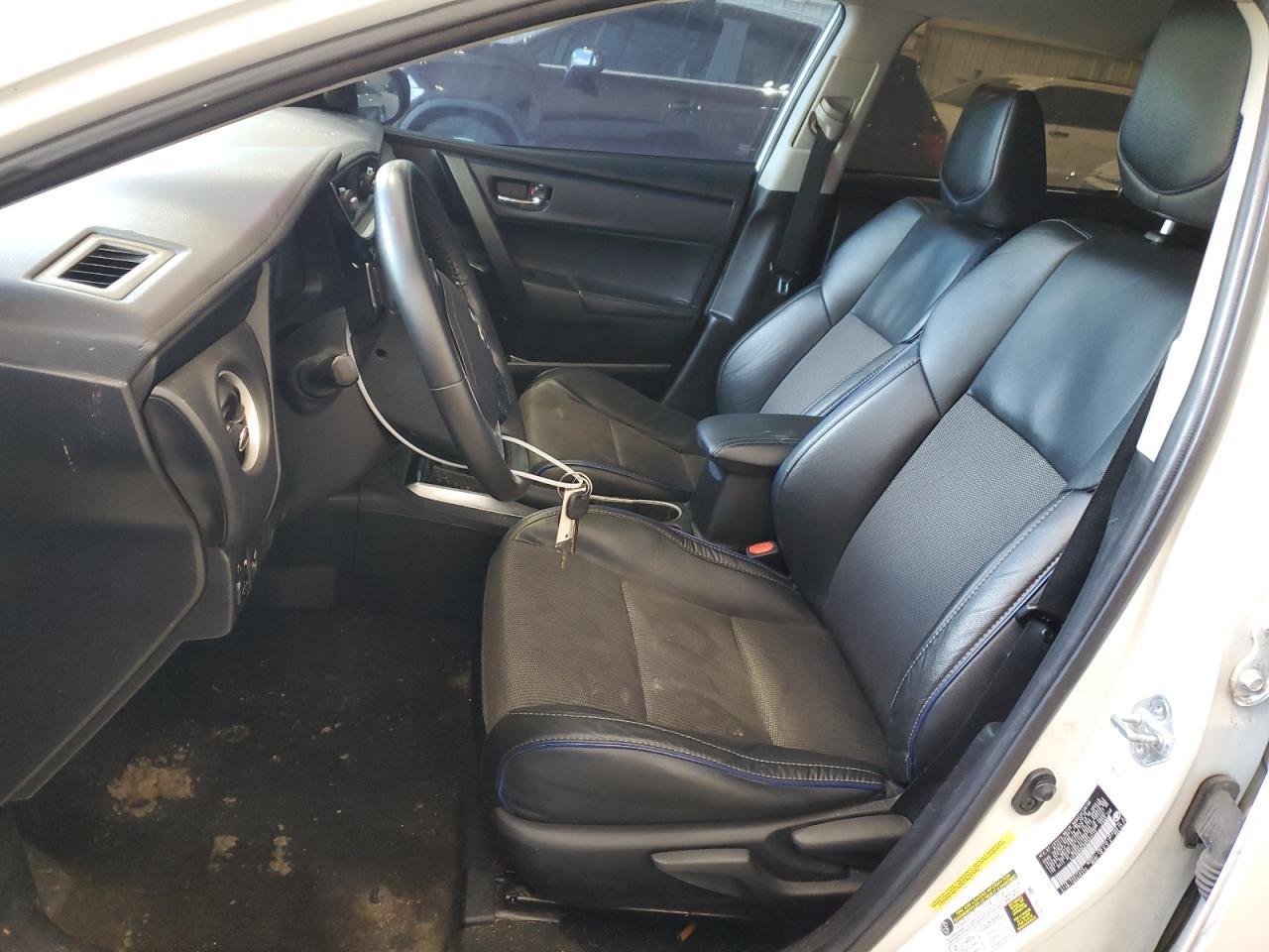 2017 TOYOTA COROLLA