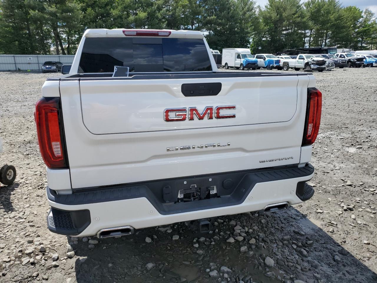 2022 GMC Sierra