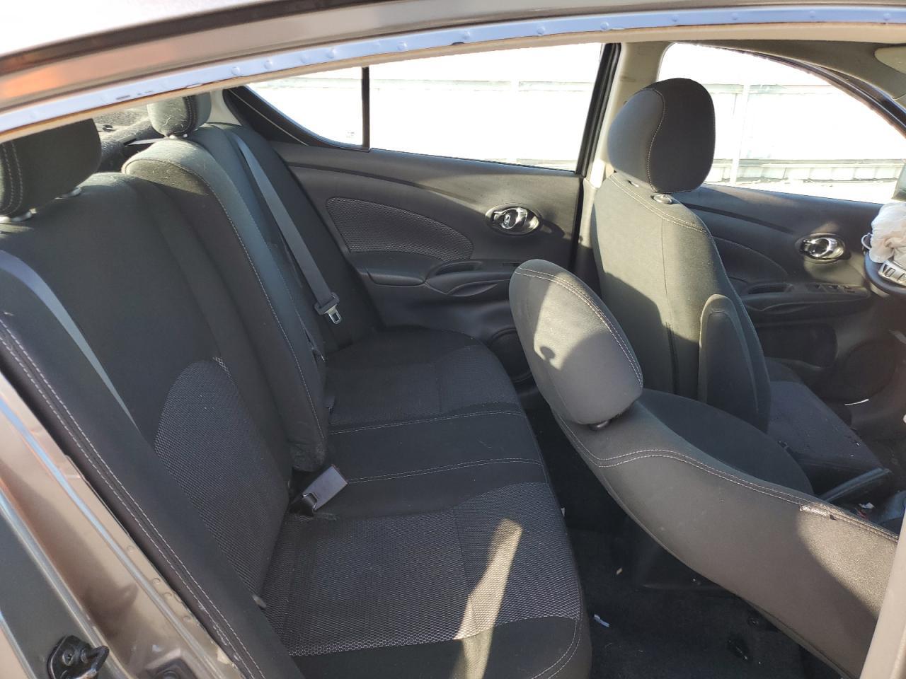 2019 NISSAN VERSA