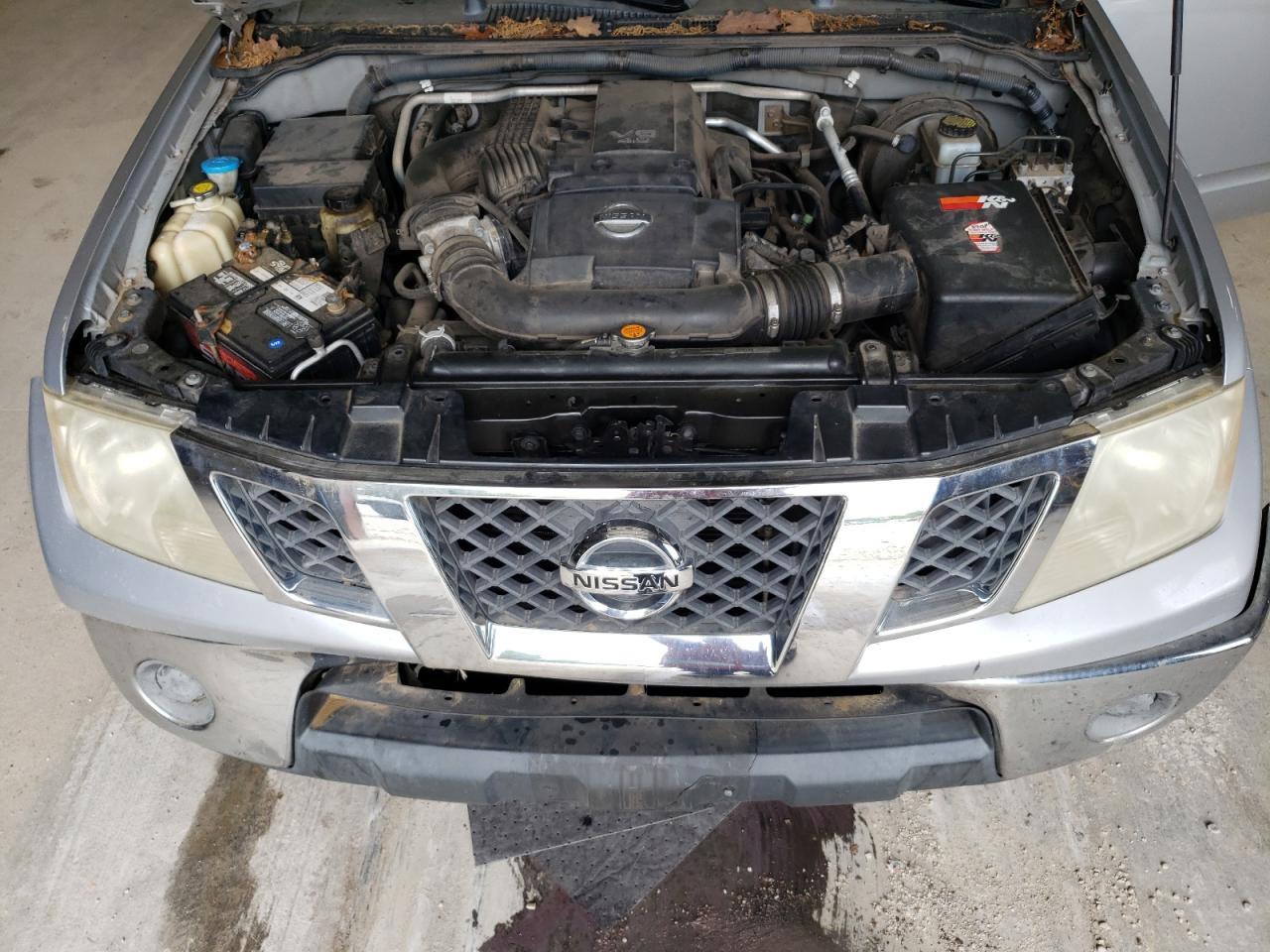 2010 NISSAN Frontier