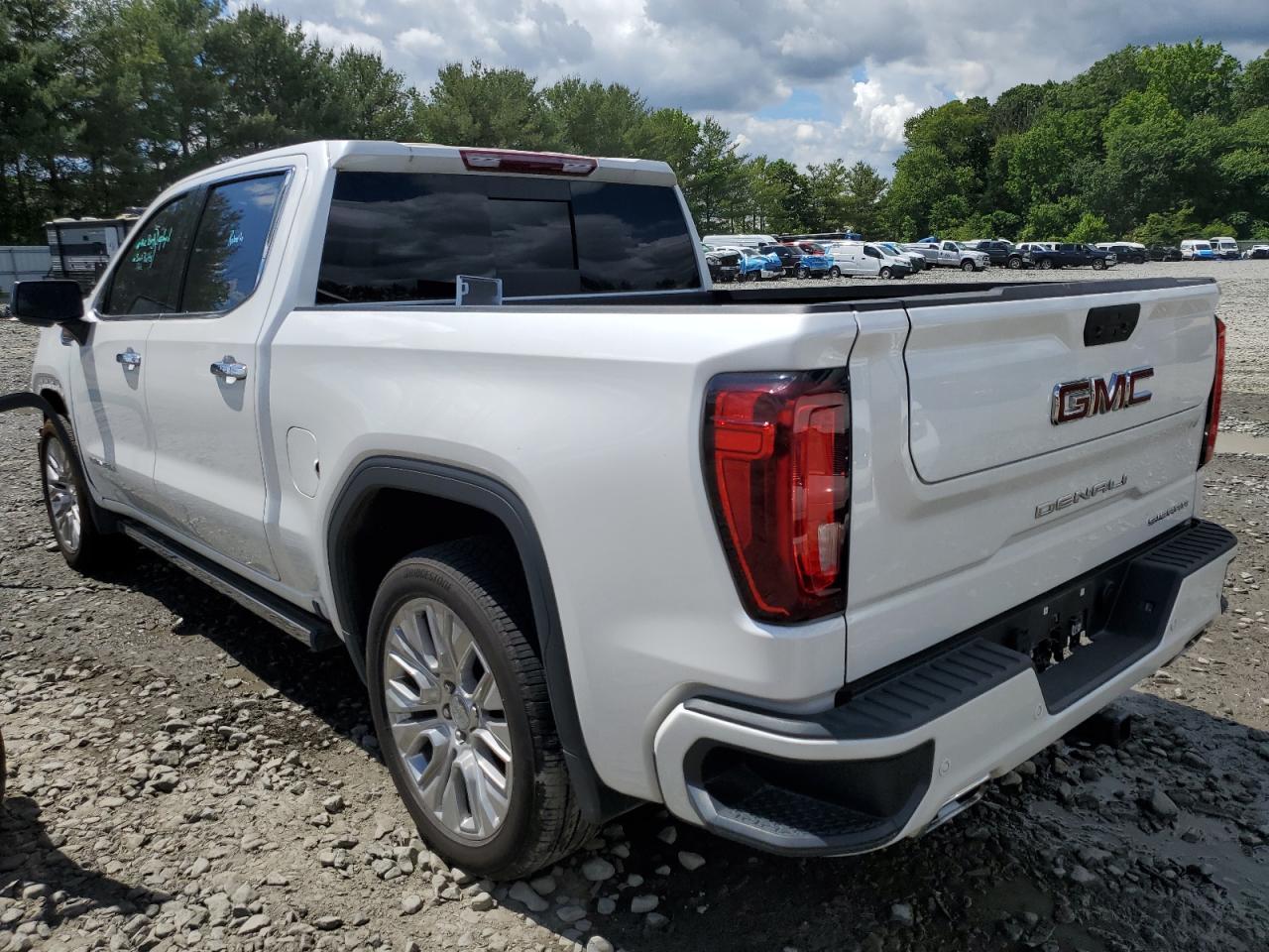 2022 GMC Sierra
