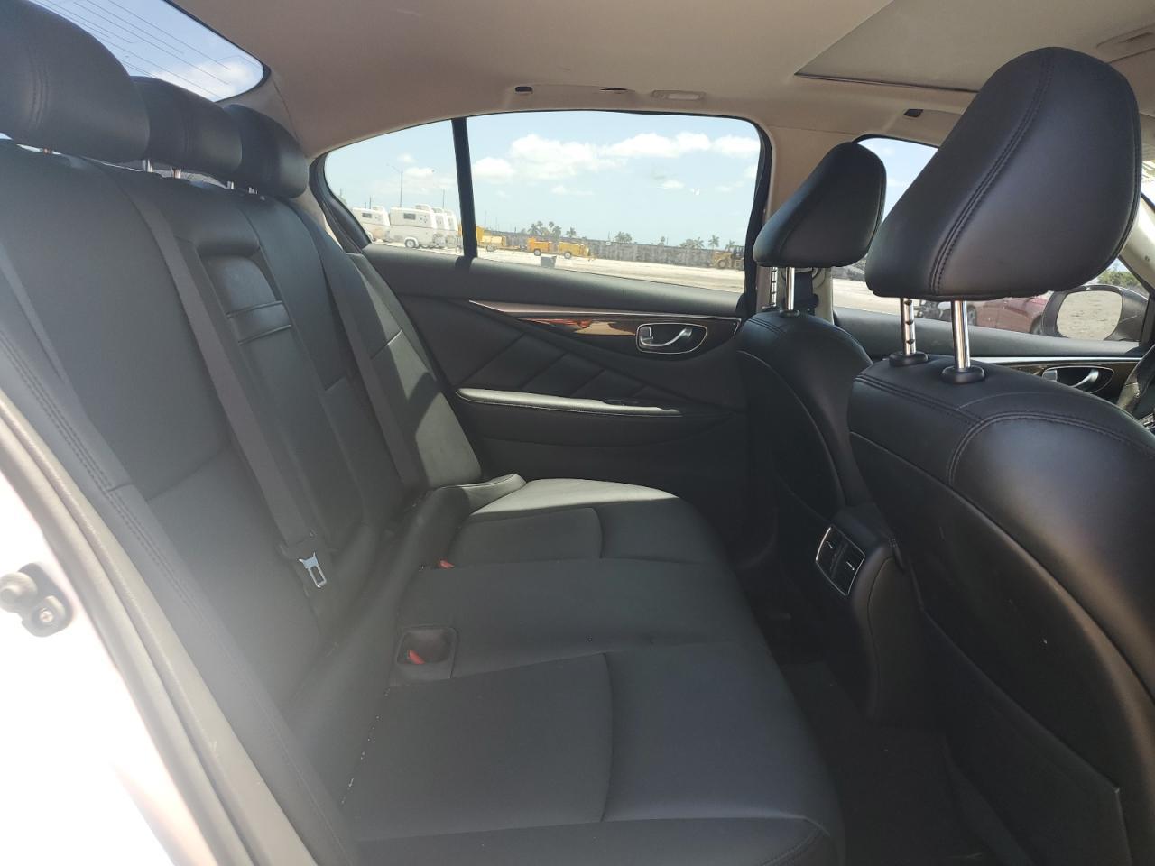 2019 INFINITI Q50