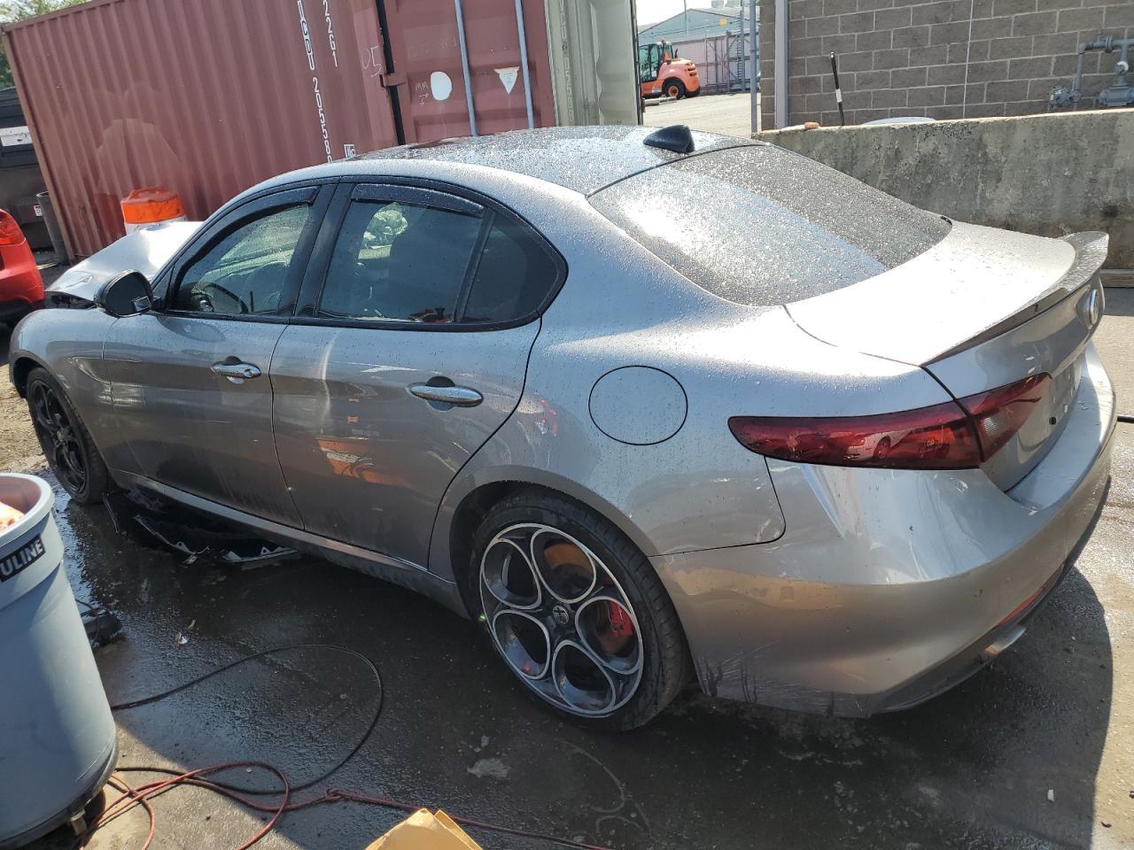 2020 ALFA ROMEO Giulia