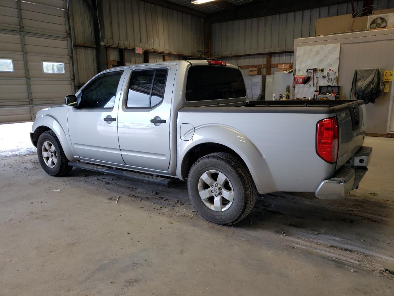 2010 NISSAN Frontier