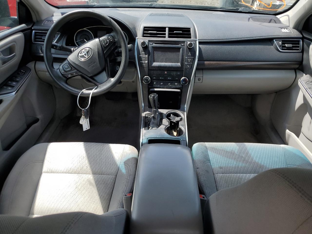2016 TOYOTA CAMRY