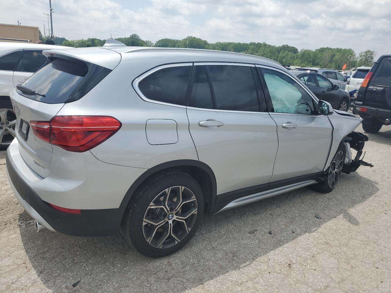 2021 BMW X1
