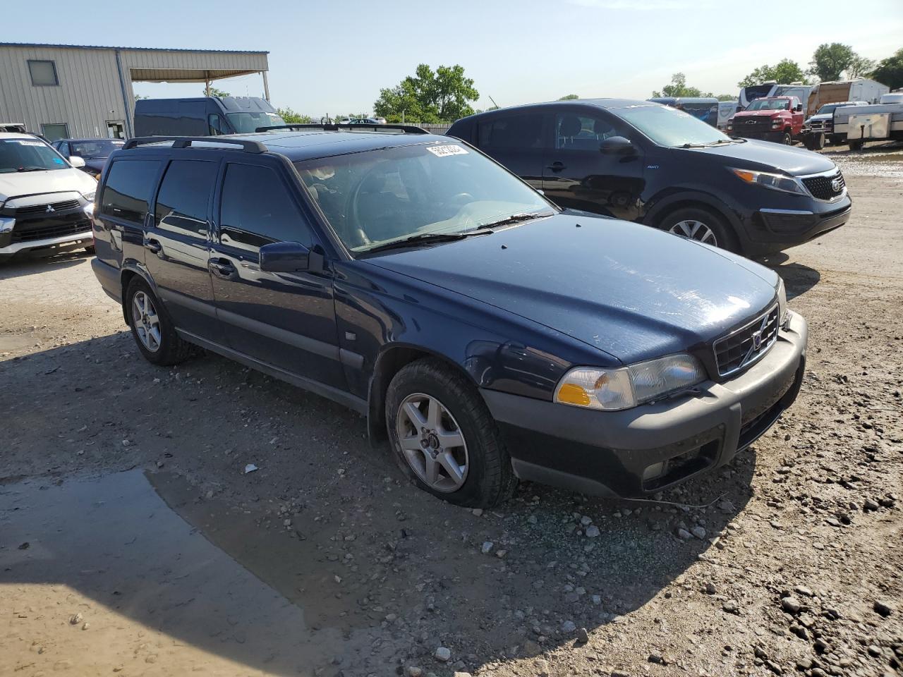1999 VOLVO V70