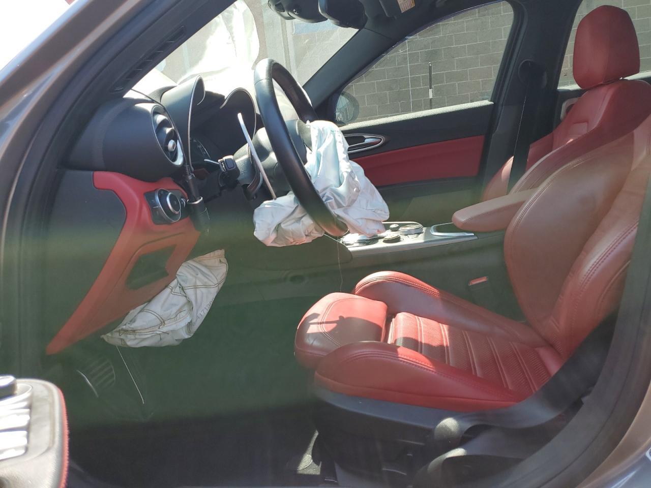 2020 ALFA ROMEO Giulia