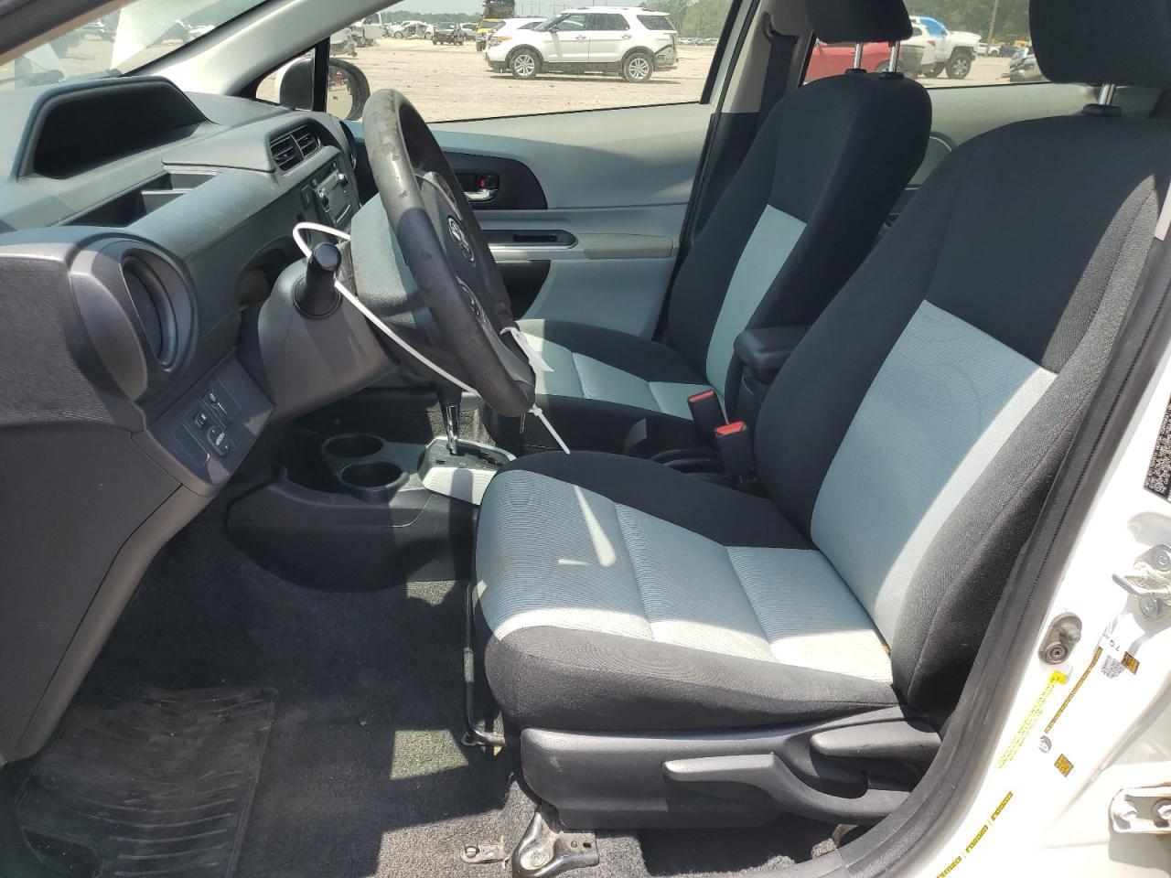 2014 TOYOTA PRIUS