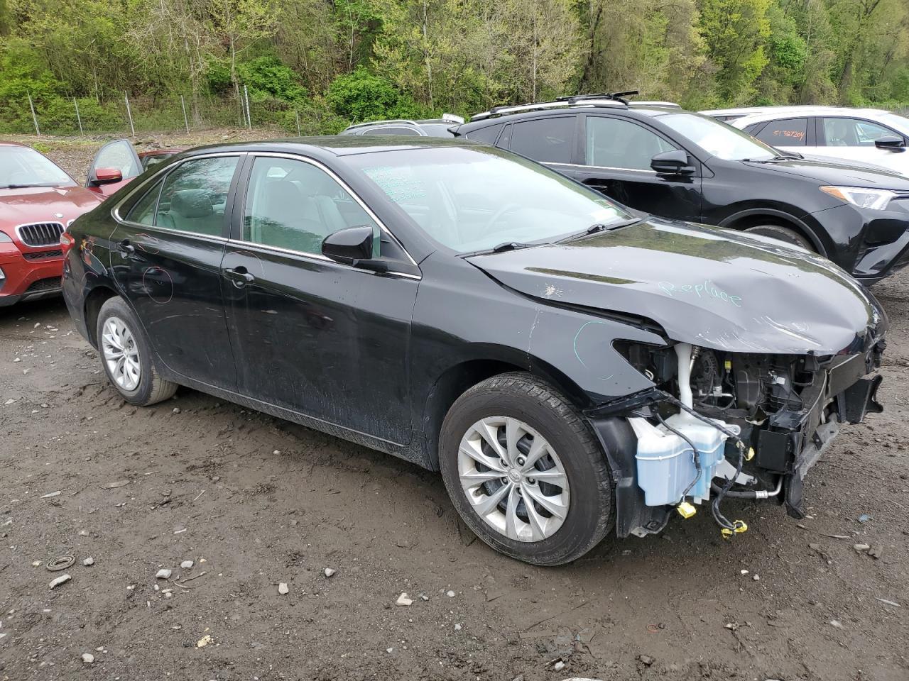 2016 TOYOTA CAMRY