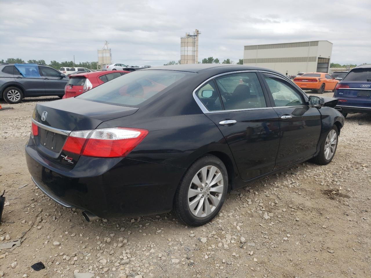 2015 HONDA ACCORD