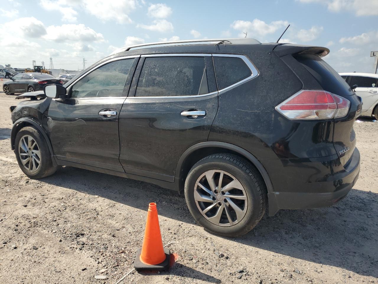 2014 NISSAN ROGUE