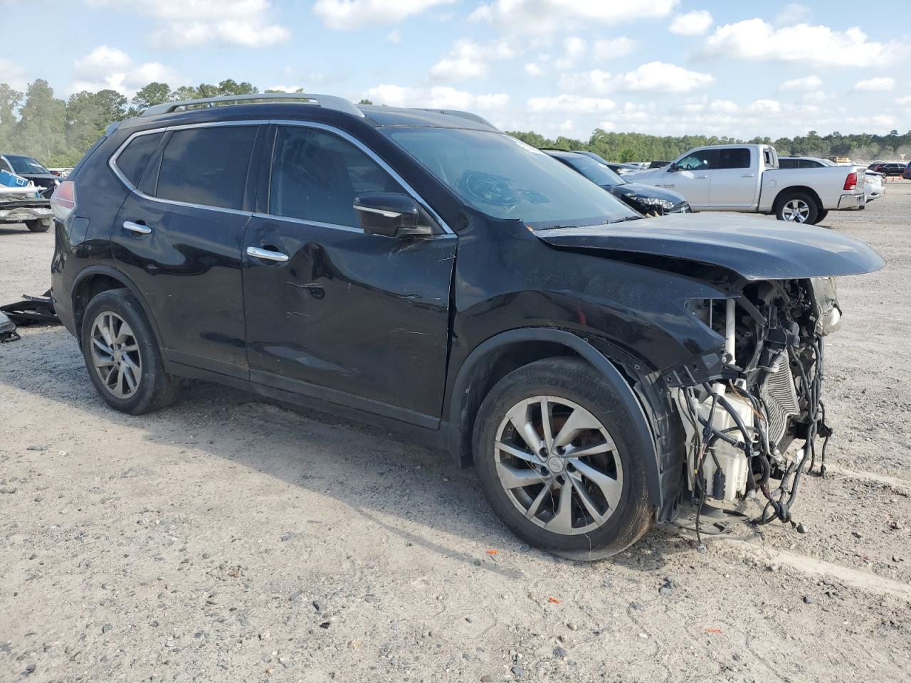 2014 NISSAN ROGUE