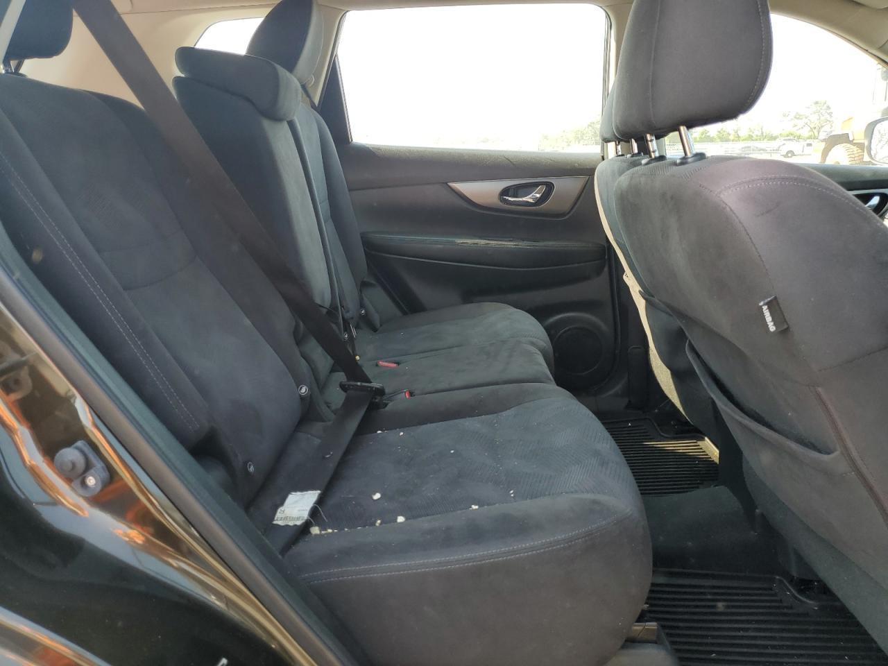 2015 NISSAN ROGUE