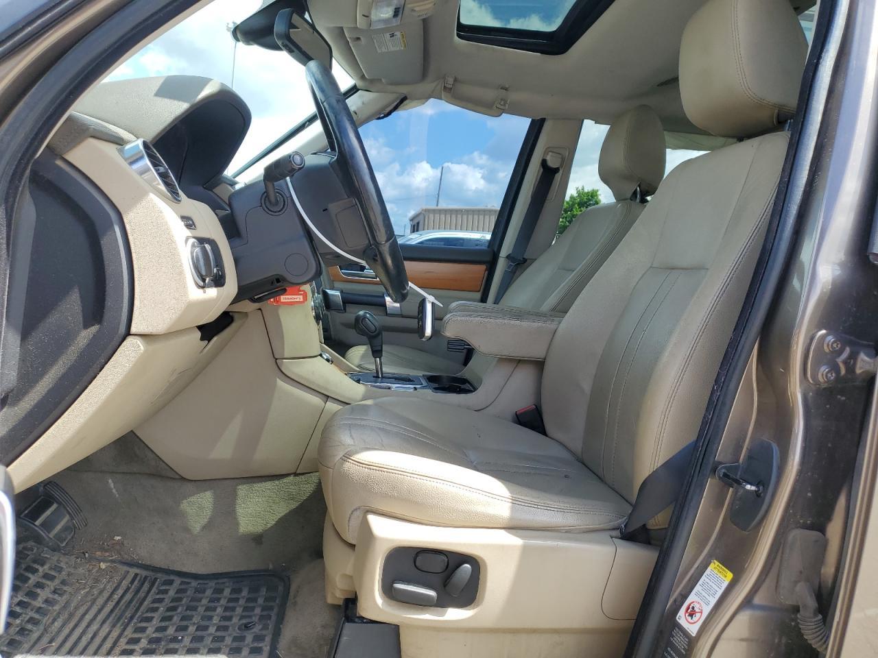2011 LAND ROVER LR4