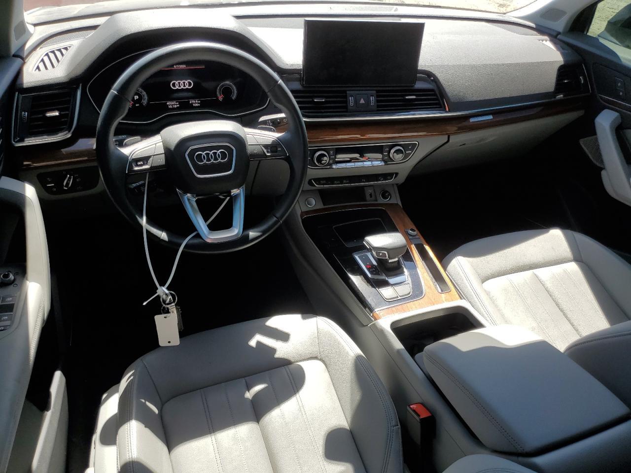 2022 AUDI Q5