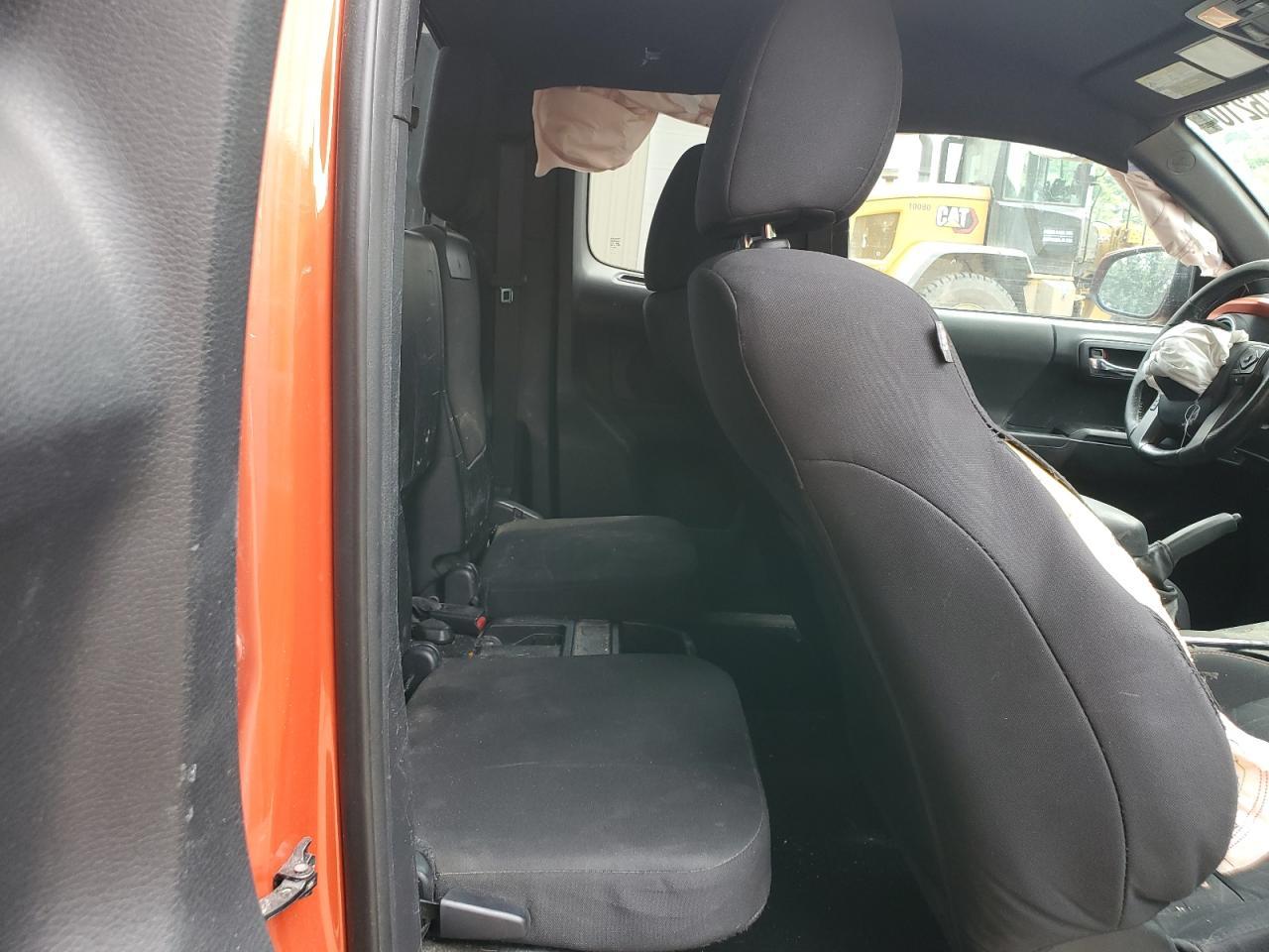 2016 TOYOTA TACOMA