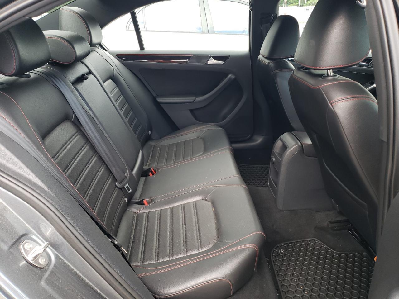 2017 VOLKSWAGEN JETTA