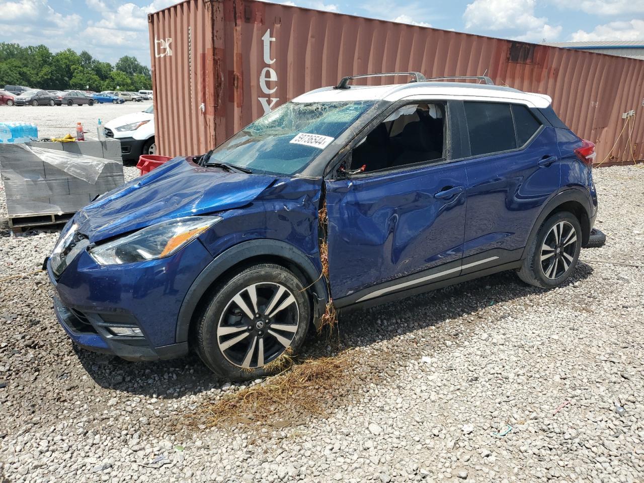 2018 NISSAN KICKS