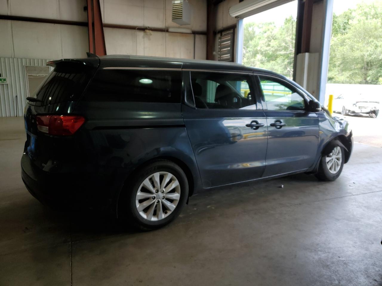 2016 KIA SEDONA