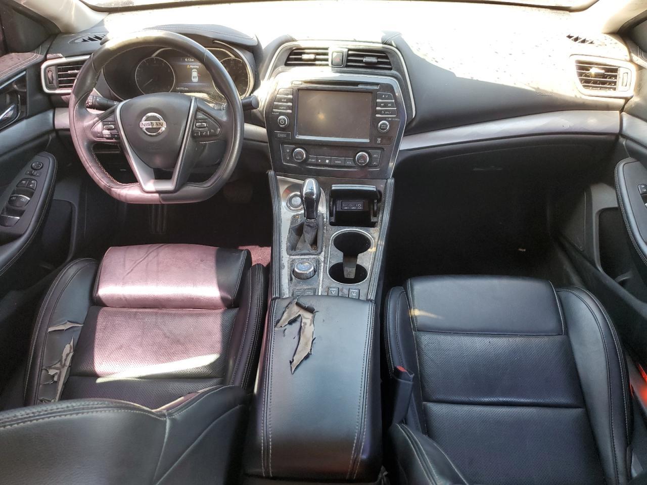 2017 NISSAN Maxima