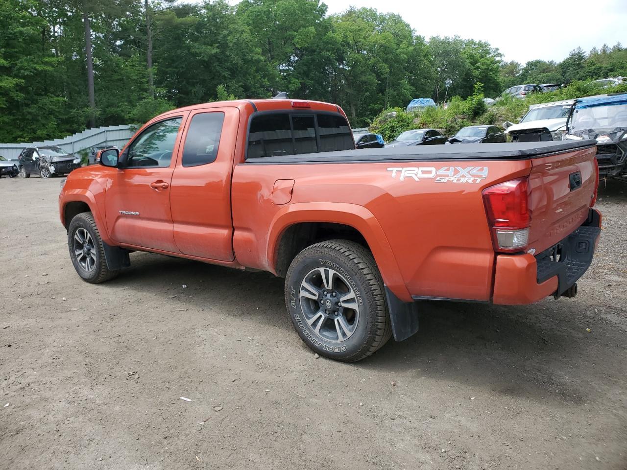 2016 TOYOTA TACOMA