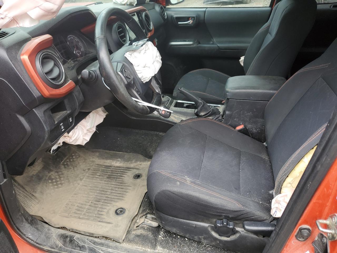 2016 TOYOTA TACOMA