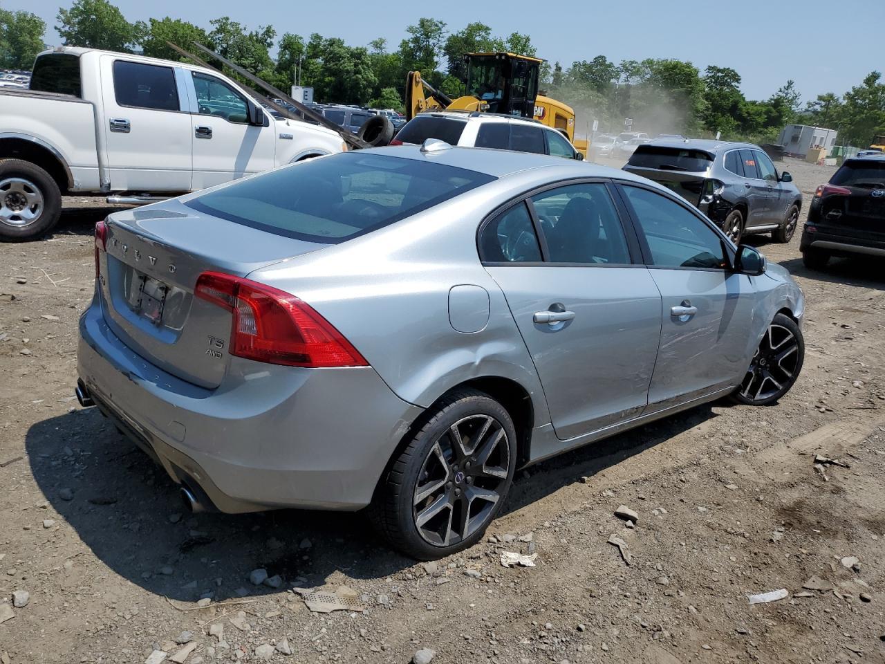 2018 VOLVO S60