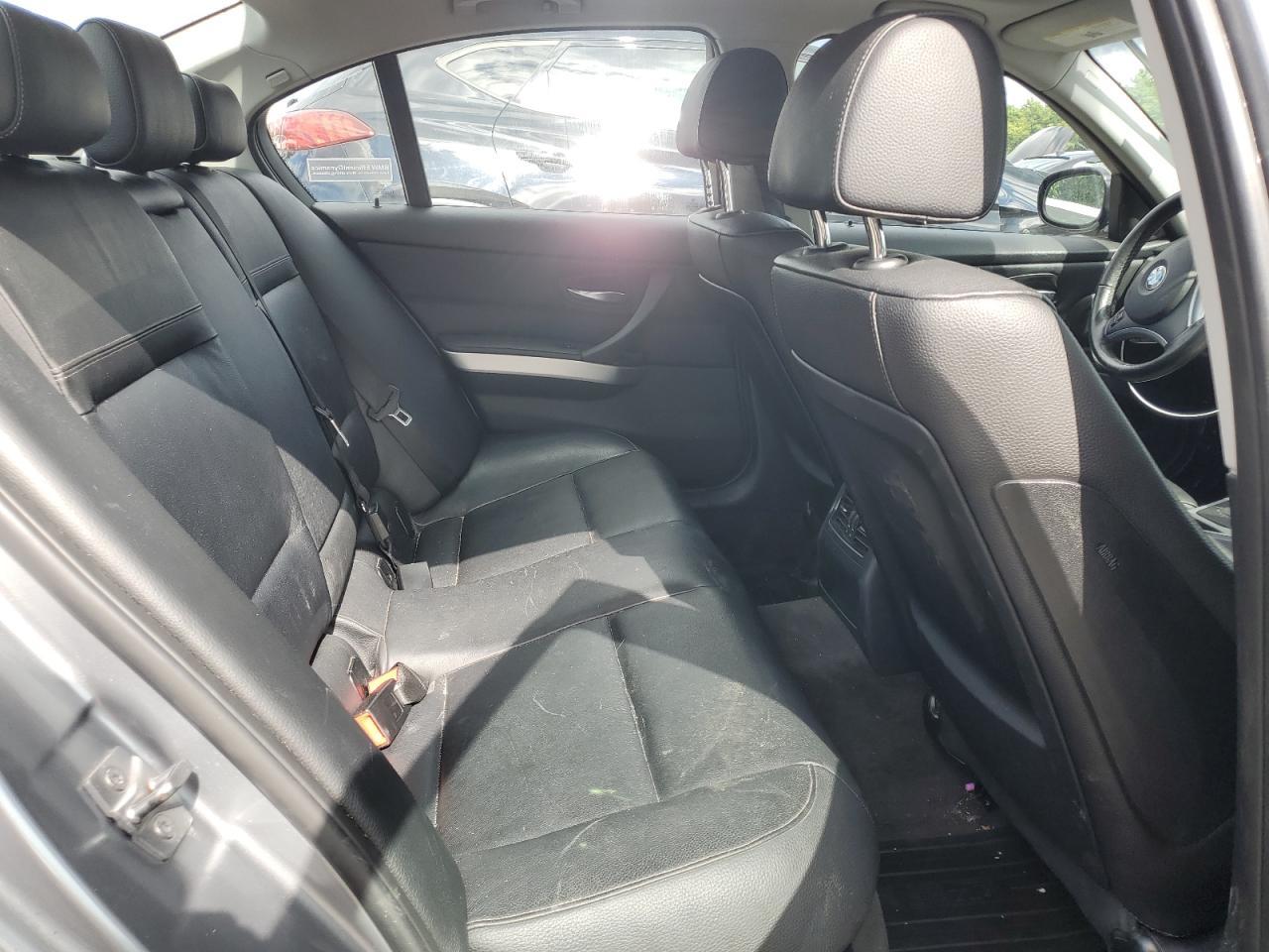 2011 BMW 3 SERIES