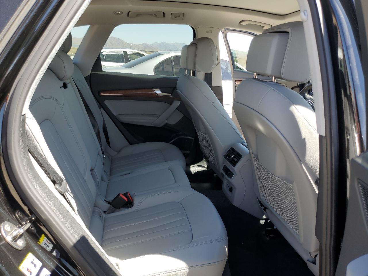 2022 AUDI Q5