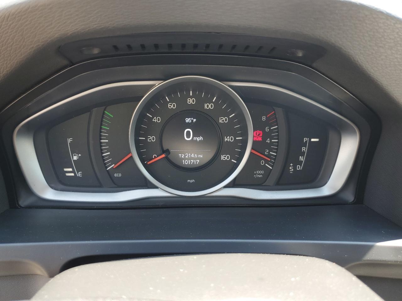 2018 VOLVO S60