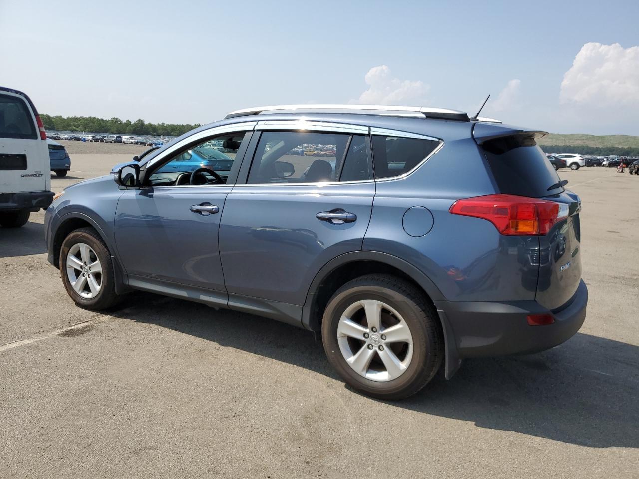 2014 TOYOTA RAV4