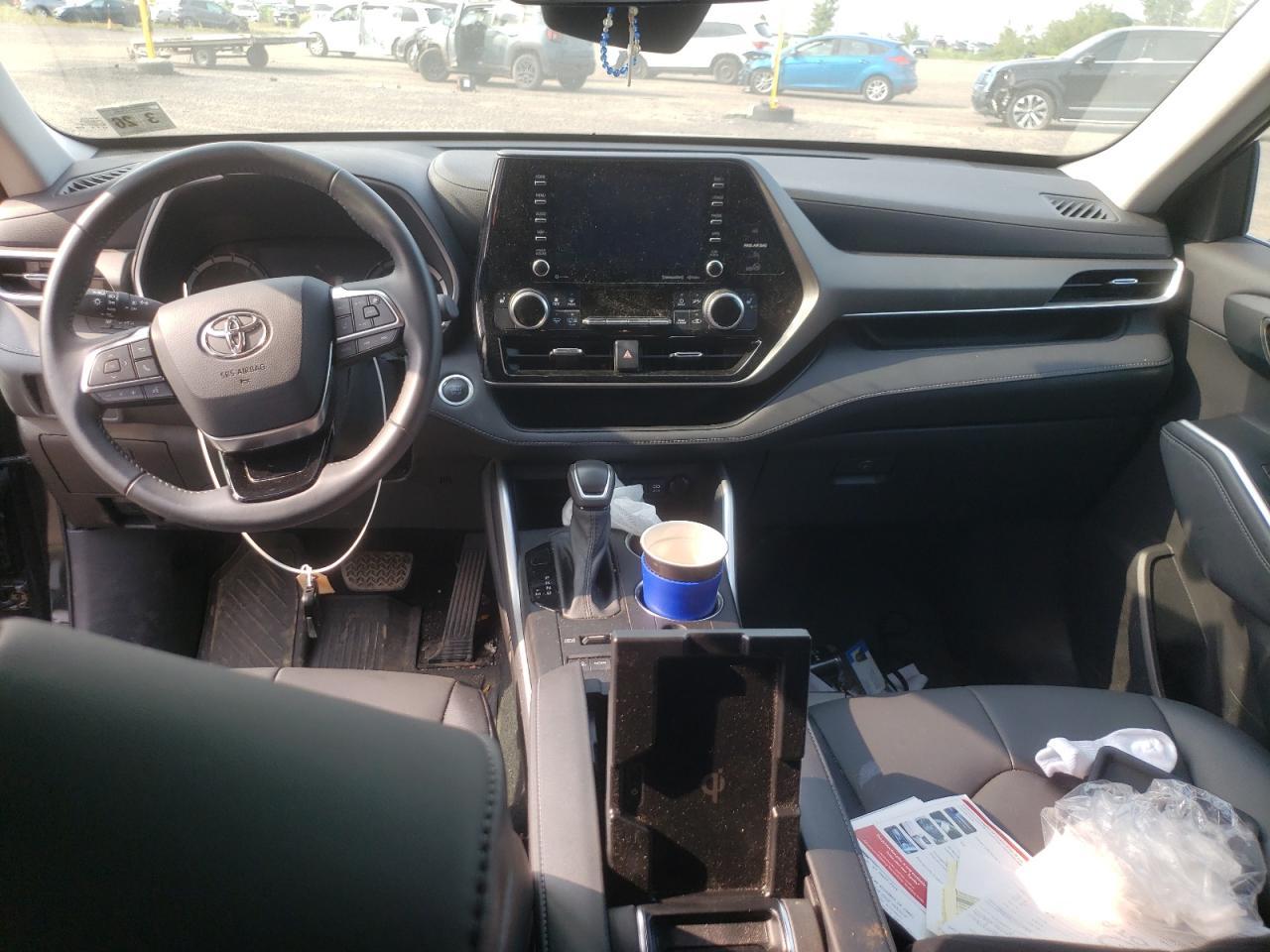 2021 TOYOTA HIGHLANDER
