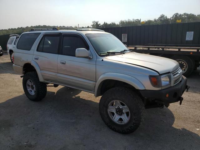 Toyota 4-Runner 2000 Luxury