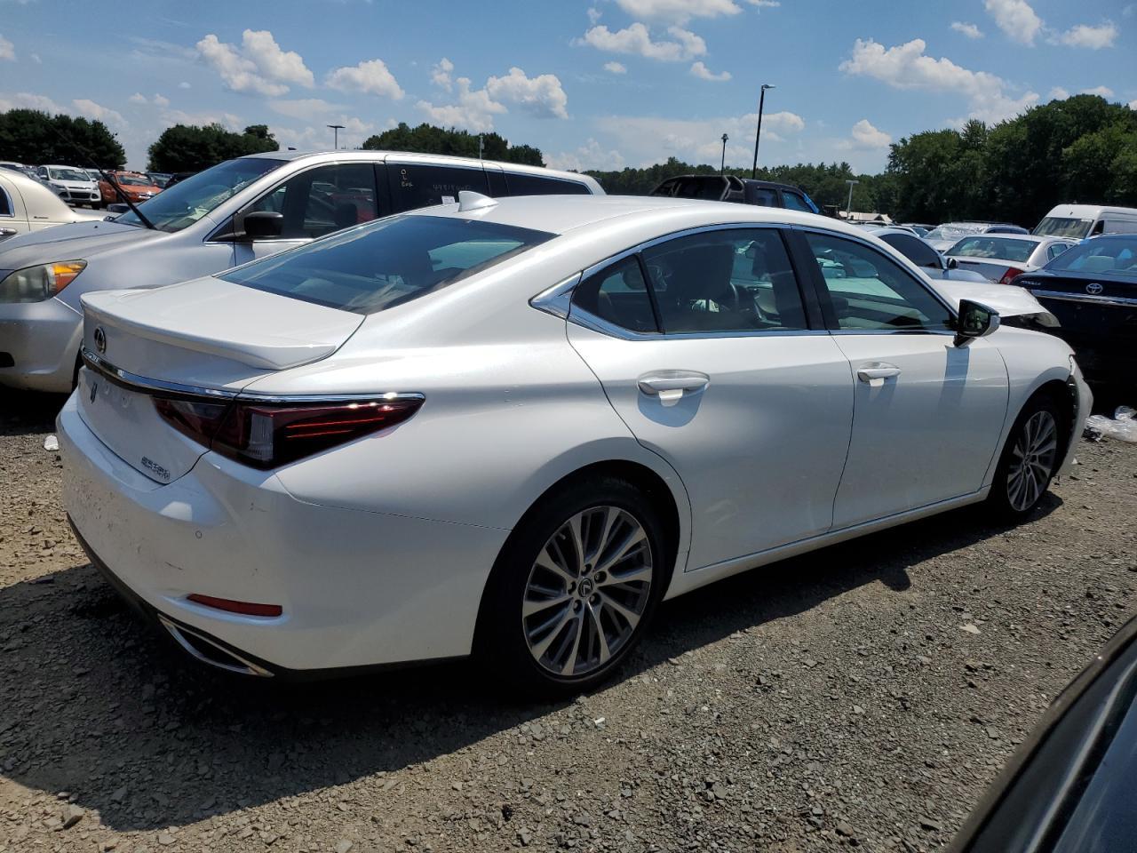 2021 LEXUS ES 350