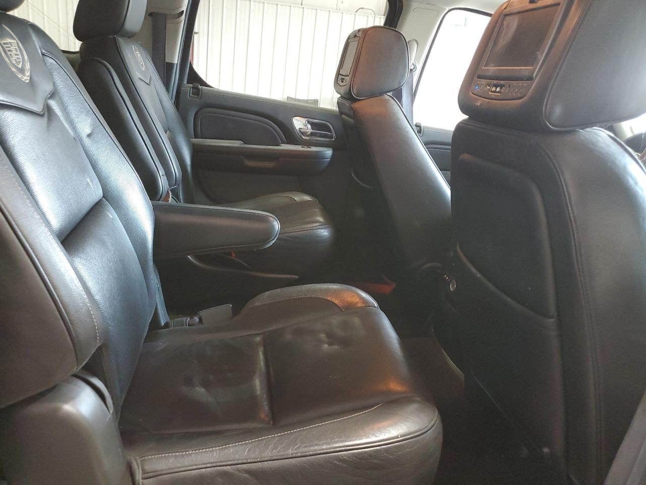 2014 CADILLAC ESCALADE