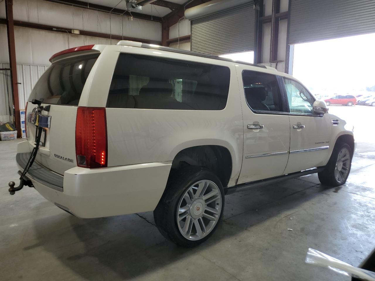 2014 CADILLAC ESCALADE