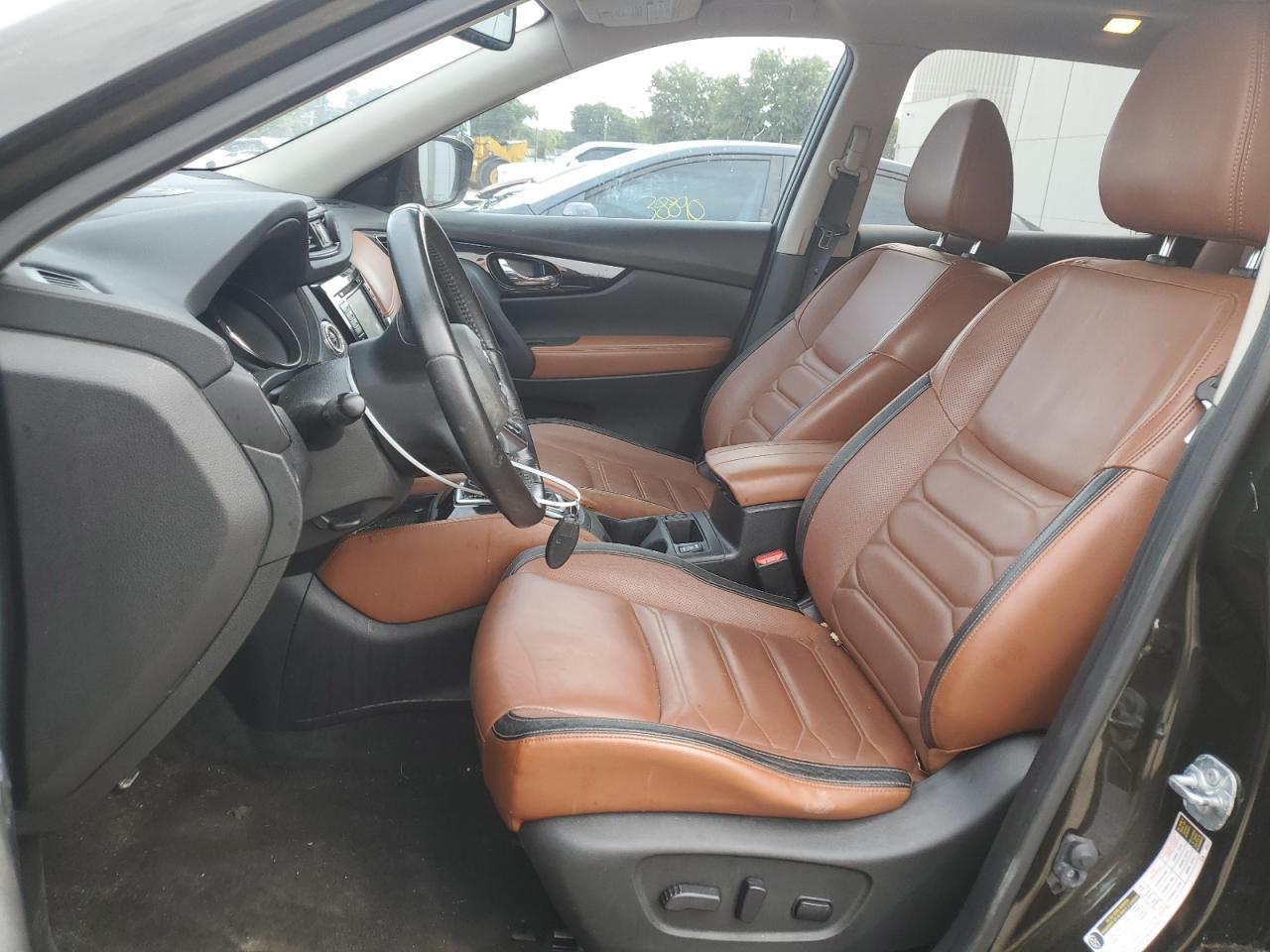 2017 NISSAN ROGUE