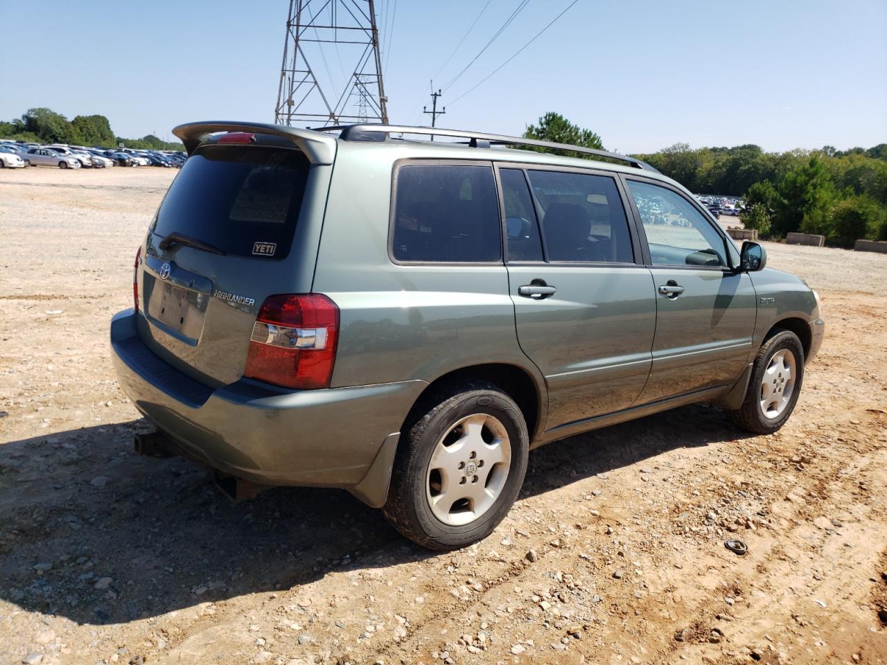 2004 TOYOTA HIGHLANDER