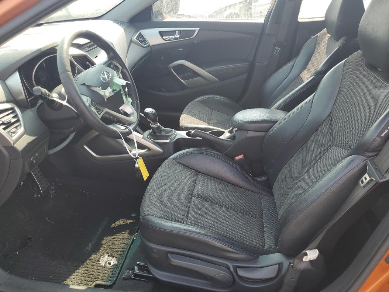 2013 HYUNDAI VELOSTER