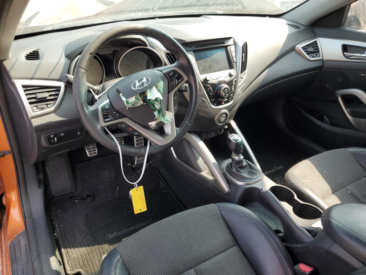 2013 HYUNDAI VELOSTER