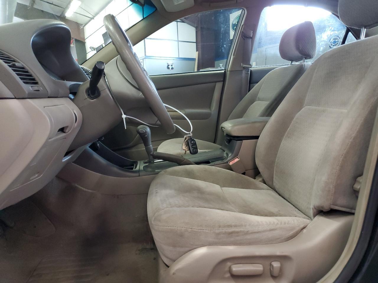 2002 TOYOTA CAMRY