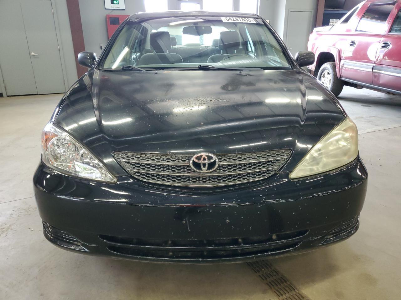 2002 TOYOTA CAMRY