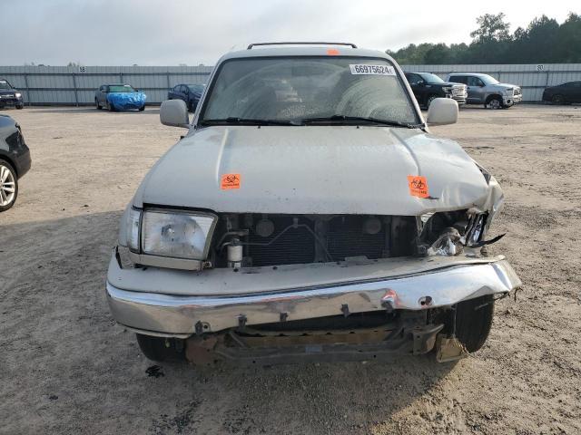 Toyota 4-Runner 2000 SR5 V6
