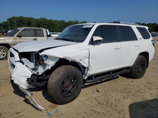 Toyota 4-Runner 2024 SR5 Prem