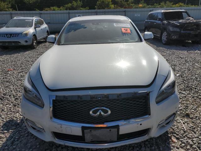 Infiniti Q70L 2015 