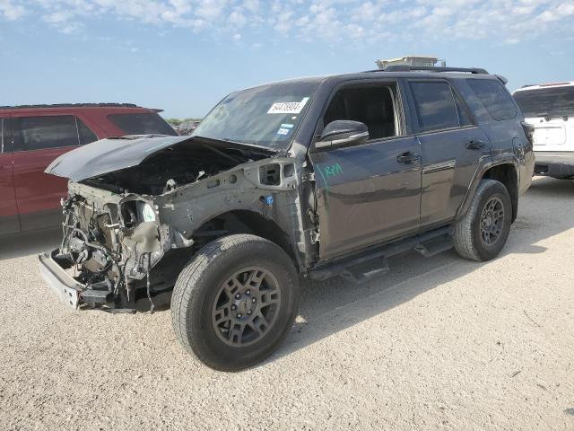 Toyota 4-Runner 2020 Base Grade